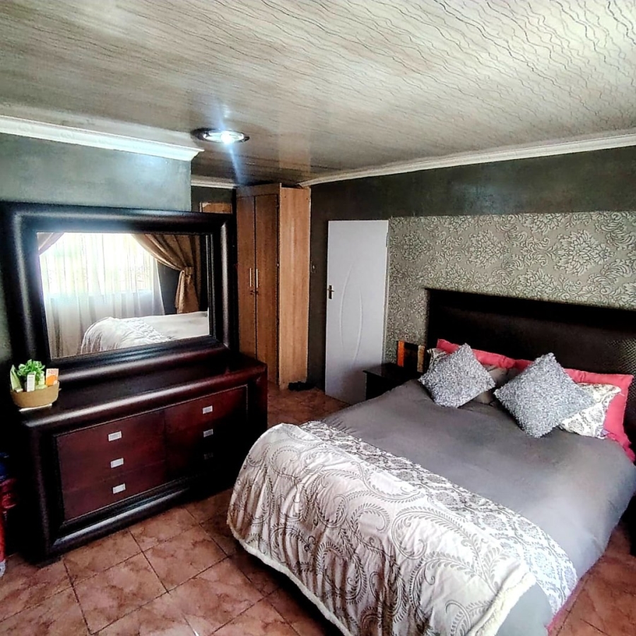 4 Bedroom Property for Sale in Mdantsane Nu 10 Eastern Cape